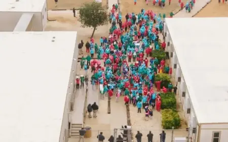 Immigrant Families Protest Detention Inside Texas Facility