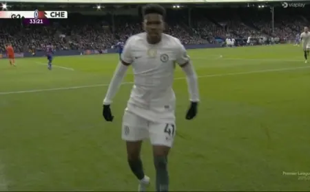 Crystal Palace vs Chelsea Live: Estevão breaks the deadlock as Chelsea edge a tense first half at Selhurst Park