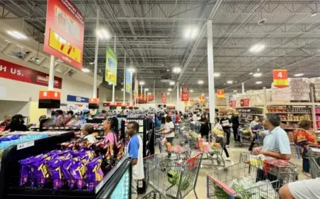 Grocery Stores, Restaurants, Bars Open During Dallaska-Icegeddon 2026