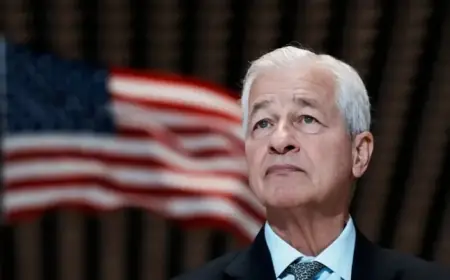 Trump’s JPMorgan Lawsuit Highlights Intensifying Wall Street Conflict