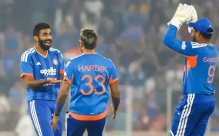 India Bowls First in Third T20I Against New Zealand; Bumrah Returns