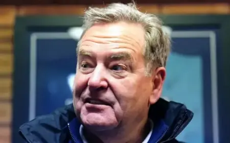 Jeff Stelling Criticizes Sky Sports, Issues Stark Warning to Former Employer