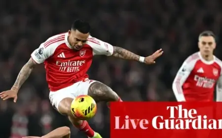 Arsenal Faces Manchester United in Live Premier League Clash