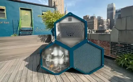 New York Startup Innovates Fridge-Sized Machine Converting Air to Gasoline