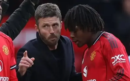 Michael Carrick Details ‘Impressive’ Positional Strategy for Manchester United Star