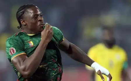 Arsenal Targets High-Profile Transfer Amid Competition with Man Utd