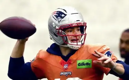 Patriots Near Super Bowl Dream; Brady’s Backup Stands in Their Path