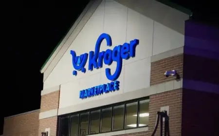Kroger Lowers Shutters Early in Cincinnati Sunday Amid Weather Concerns