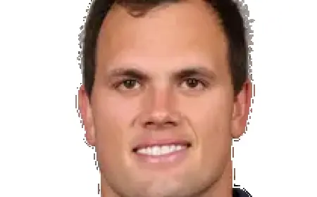 Hunter Henry Takes Rest, Limited Participation on Wednesday