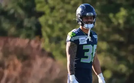 Seahawks Activate RB Holani, TE Arroyo for NFC Championship Clash