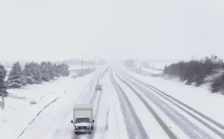 Driving Safely on Snowy Roads: Tips for Navigating Unclear Lanes