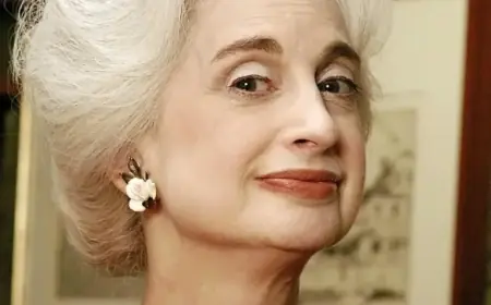 Selfish Father Hijacks Daughter’s Wedding Focus