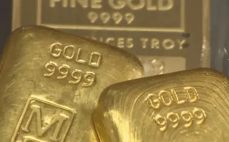 Gold Surges to Record $5,000 Amid Prolonged Global Turmoil