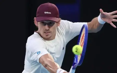 Legends’ Insight: How de Minaur Can Defeat Alcaraz