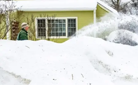 Massachusetts Residents Prepare for More Snow After Heavy Storm Hits