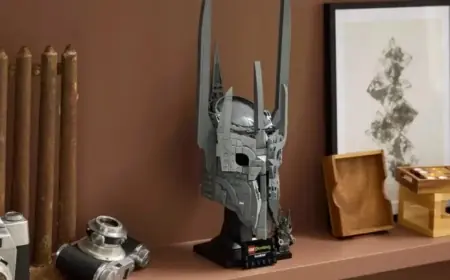 Lego Unveils New ‘Lord of the Rings’ Set Featuring the Dark Lord