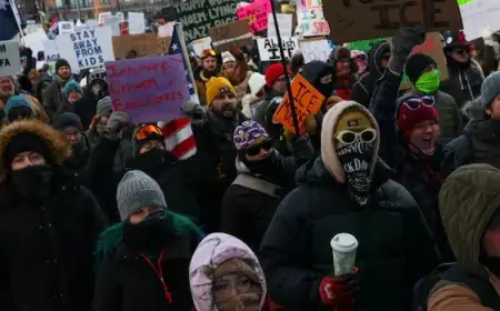 Minneapolis Mayor Announces Departure of Some Federal Troops on Tuesday