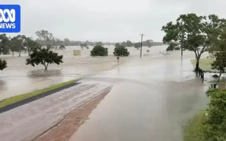 Copperfield River Floods: North Queensland Residents Evacuate