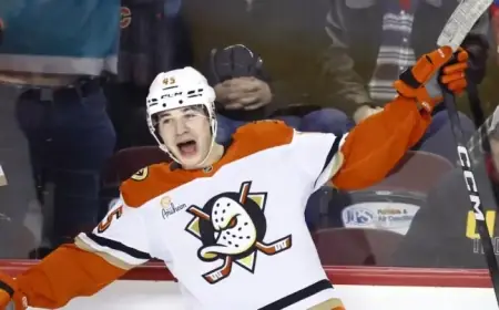 Sennecke Shines in NHL Debut with Hat Trick for Ducks in Canada