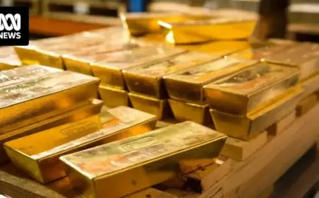 Trump Sparks Gold Rush Amid Investor Exodus from U.S.
