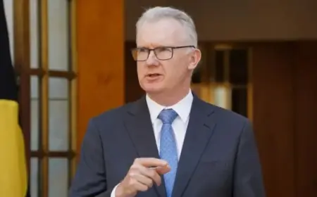 Australia Revokes Visa of Israeli Influencer Accused of Inciting Hatred