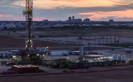 Winter Storm Disrupts US, Halts 2 Million BPD Crude Production