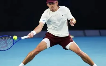 De Minaur Defeats Bublik, Sets Up Alcaraz Showdown