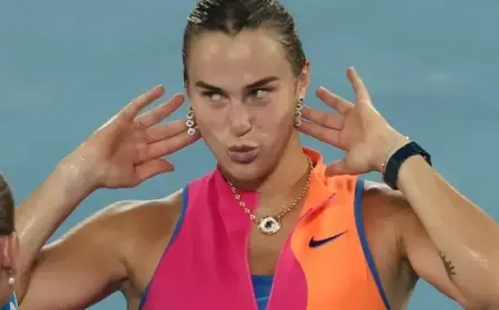 Sabalenka Overpowers Jovic, Advances to Australian Open Semifinals