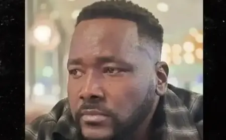 ‘Blind Side’ Star Quinton Aaron on Life Support, Offers Encouraging ‘Thumbs Up’