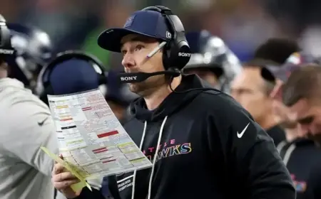 Adam Schefter Reveals Raiders’ Top HC Candidates, Omits One Notable Name