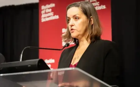 Doomsday Clock Director Criticizes Leadership, Explains Current Setting