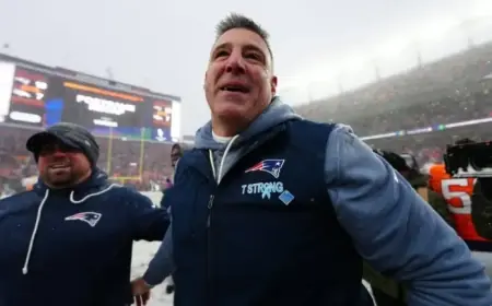 Mike Vrabel Discusses Strategic Fourth-Down Decisions to Secure Victory