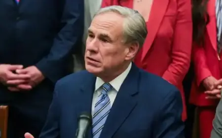 Gov. Abbott Orders State Agencies to Halt H-1B Visa Petitions