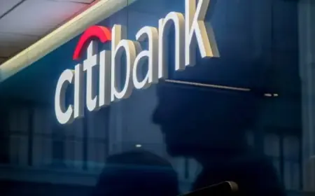 Ex-Citi Executive Accuses Wealth Chief of Sexual Harassment