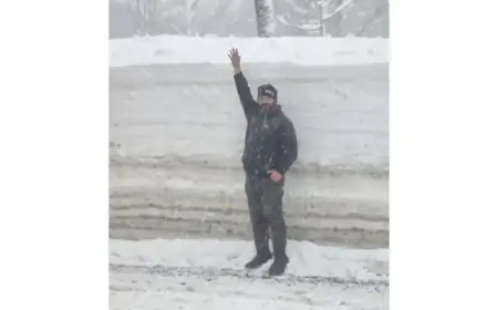 State DOT Worker and 8-Foot Snowbank Photo Go Viral