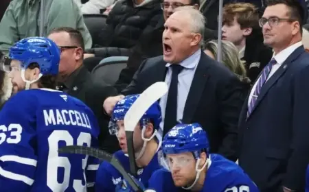 Maple Leafs Leaders Strategize with Berube Before Critical Match