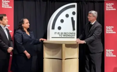 “Doomsday Clock Advances to 85 Seconds from Midnight, Nearing Historic Catastrophe”