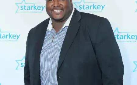 “Blind Side Star Quinton Aaron Hospitalized, on Life Support”