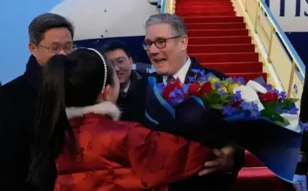 British Prime Minister Starmer Makes Landmark Visit to China After 5 Years