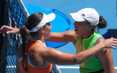 Pegula Dominates Defending Champion