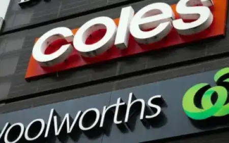 Ollie Peake’s Century Propels Australia to World Cup Semi-Finals