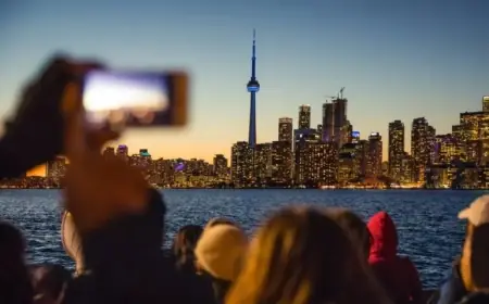 Toronto Draws Record 28.2M Visitors in 2025, Boosting Economy by $13.5B