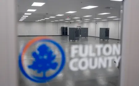 Fulton County Elections Office Searched by FBI as Federal Investigation Draws National Attention