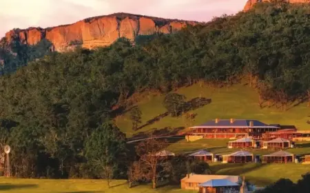 Emirates Reopens Luxurious Wolgan Valley Resort