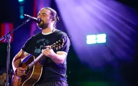 Noah Kahan announces new album The Great Divide, sets April release and a title-track single this week