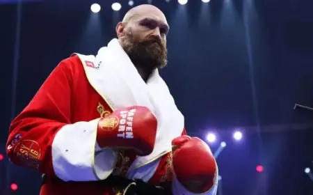 Tyson Fury Returns to Fight Arslanbek Makhmudov