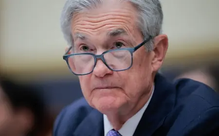 Federal Reserve Interest Rate Cuts Pause: FOMC Holds Fed Rates Steady After Three Straight Cuts as Powell Signals Patience