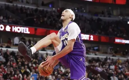 Lakers’ Jaxson Hayes Highlights Win with Spectacular Eastbay Dunk Against Bulls