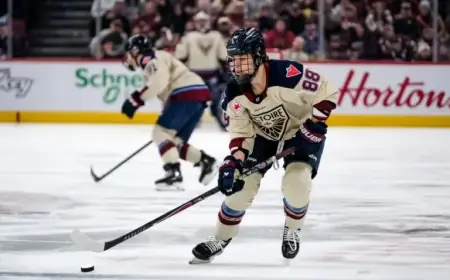 Skylar Irving Trains with Marie-Philip Poulin and Abby Roque in Montreal Victory