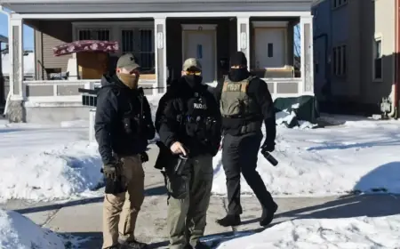 Judge Criticizes ICE, Withdraws Contempt Threat Against Director